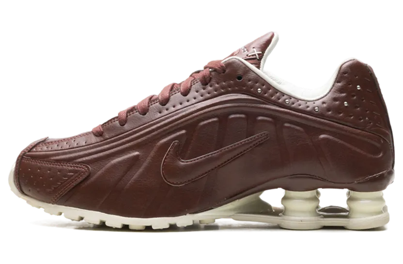 Nike Shox R4 “Dark Pony” (IM6690-220)