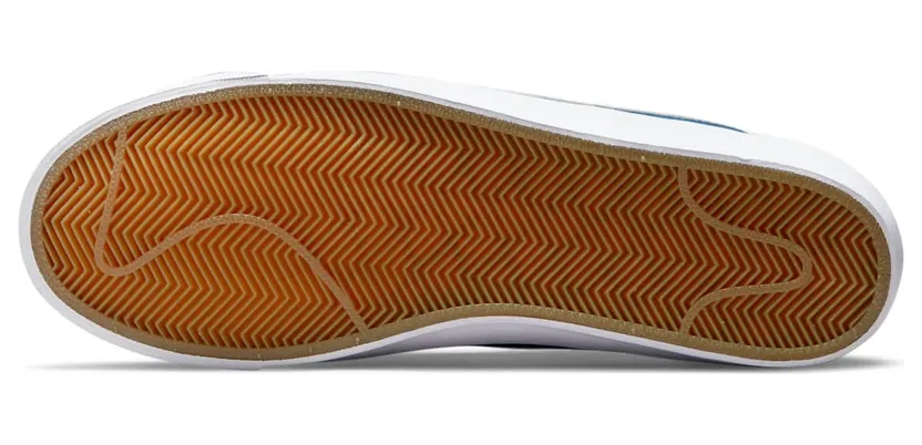 nike-zoom DC7695-401