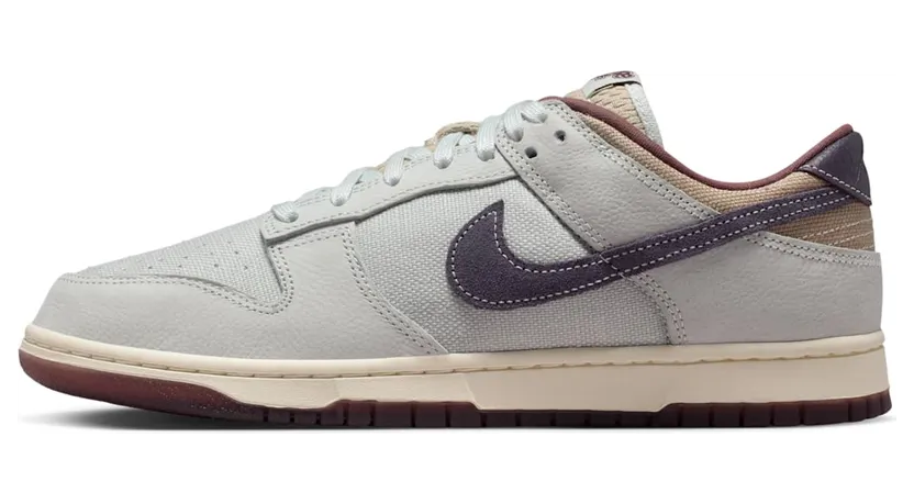 Nike Dunk Low “Off White / Spruce Aura” (IB6752-100)