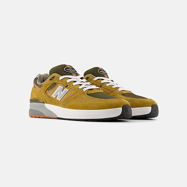 new-balance-numeric NM933MNO