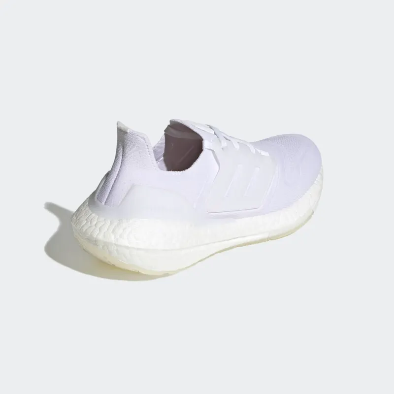 Adidas ULTRABOOST 22 Shoes Cloud White / Cloud White / Crystal White (GX5590)