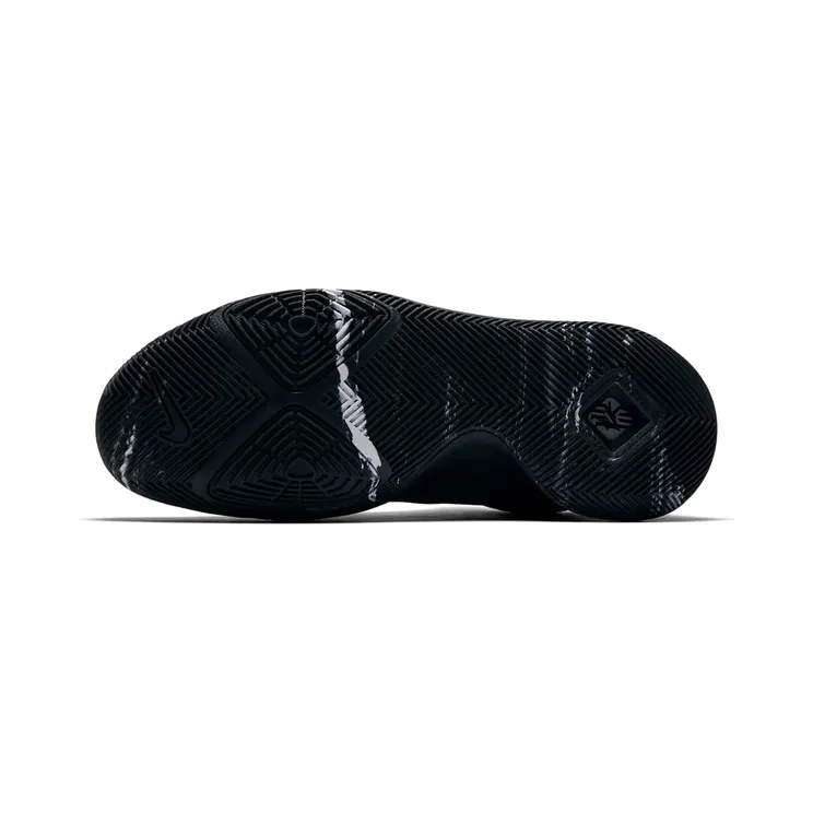 nike-kyrie-3 852395-005