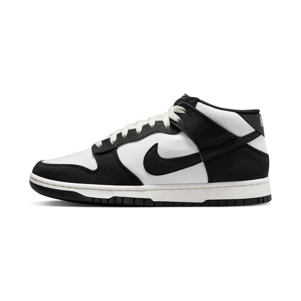 Nike Dunk Mid “Black / White” (DV0830-102)