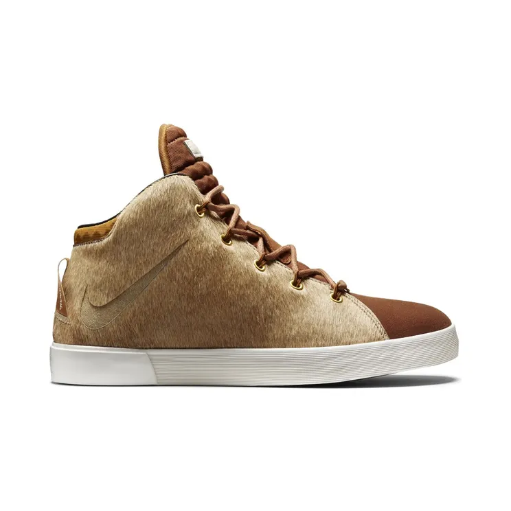 Nike LeBron 12 NSW Lion’s Mane