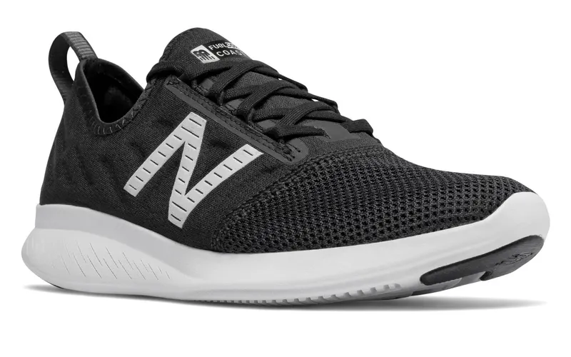 New Balance Coast V4 Fuelcore PS “Black / White” (WCSTL-LK4)