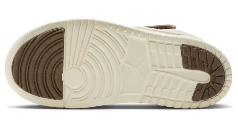 air-jordan-1 DZ4443-200