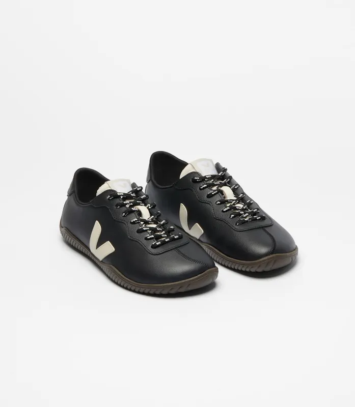 Veja Campo Black