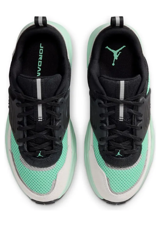 air-jordan-trunner II6531-004