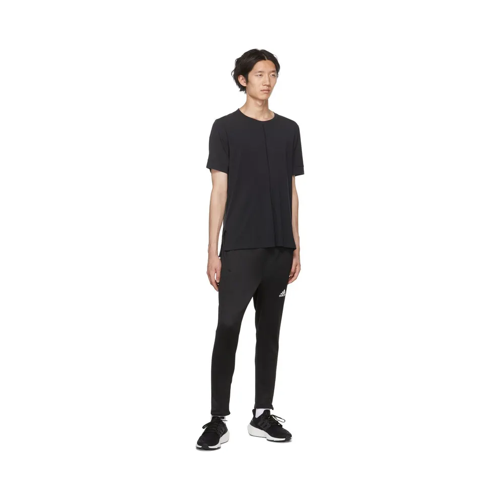 Adidas Ultraboost 22 Core Black / Core Black / Cloud White (GX3062)