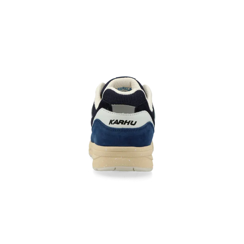 Karhu Legacy 96 (true navy / irish cream) – F806064
