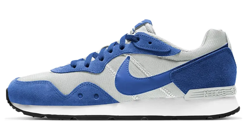Nike Venture Runner Photon Dust