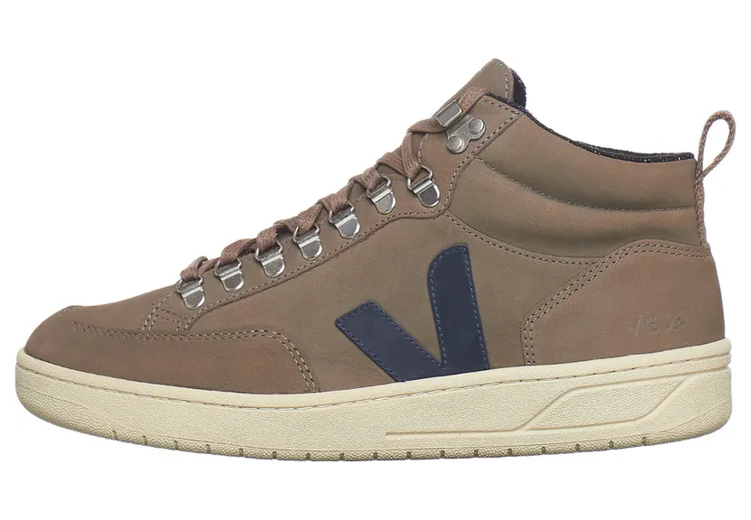 Veja Roraima Moonrock / Nautico (QRM132673)