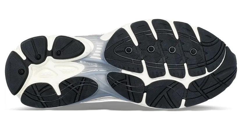 Saucony Pro Grid Omni 9 “White”: comeback zonder poeha (6)