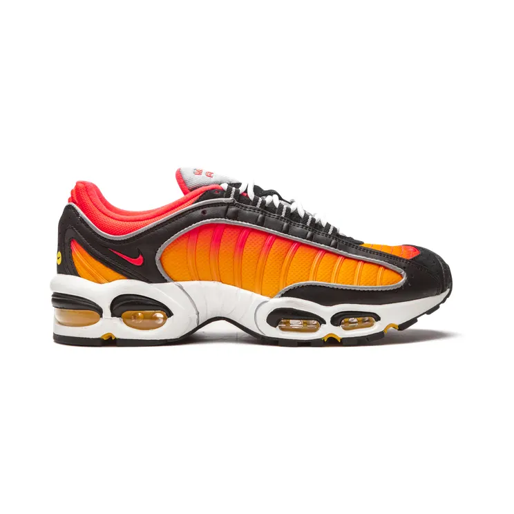 nike-air-max CN9658-001