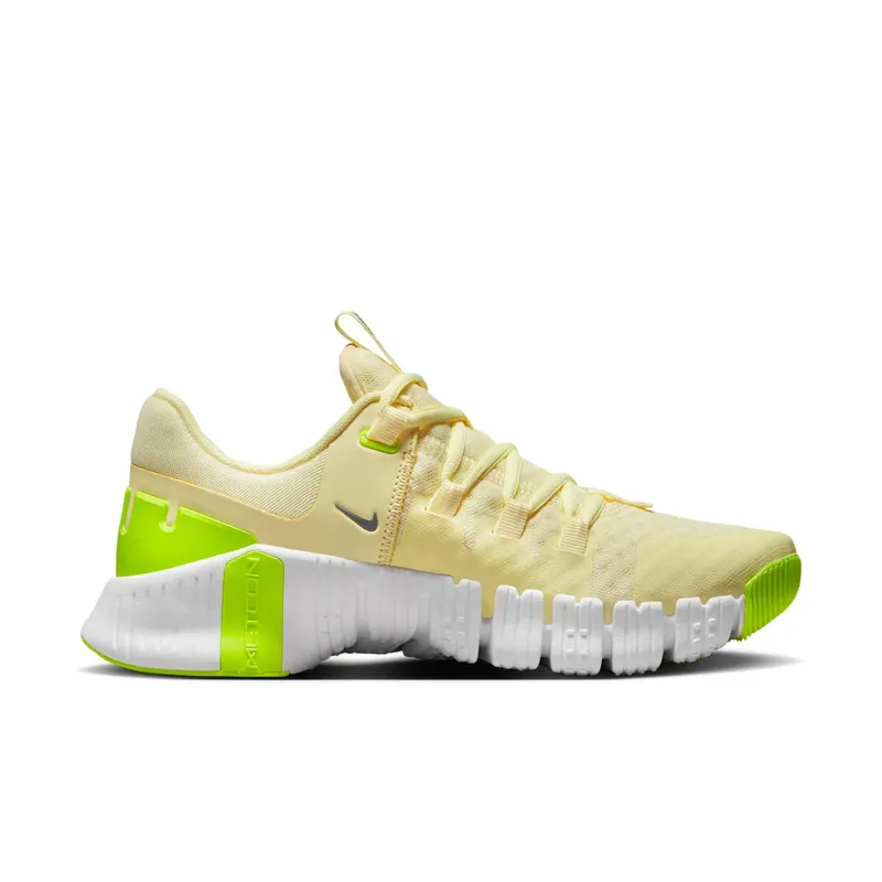 Nike Free Metcon 5 “Citron Tint Volt” (DV3950-800)