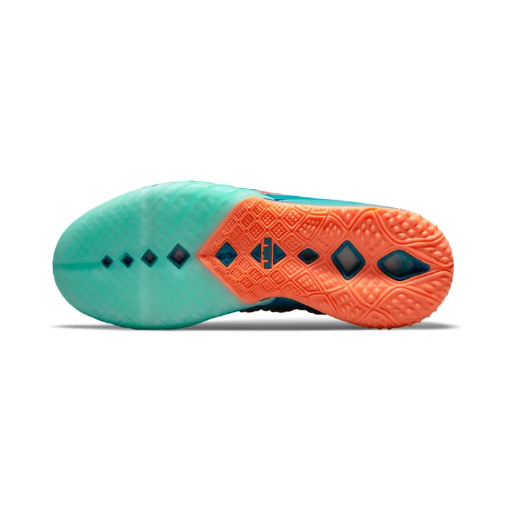 nike-lebron-18 CQ9283-300