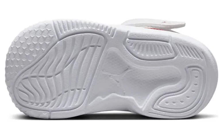 air-jordan-max-aura DZ4355-101