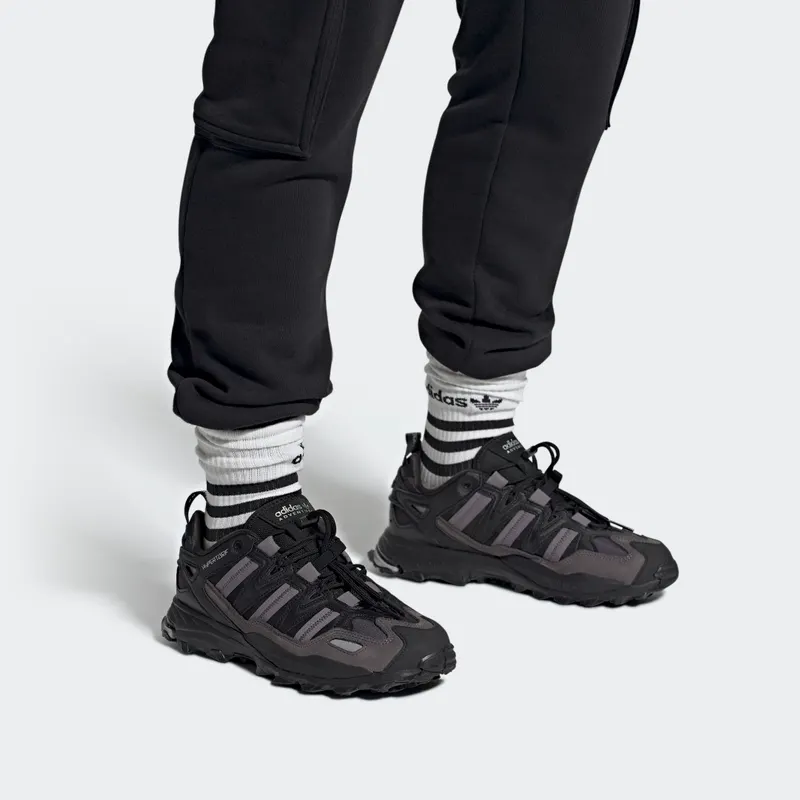 Adidas Hyperturf Core Black / Silver Metallic / Trace Grey (GX2022)