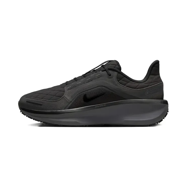 Nike Air Winflo 11 mit gestepptem Einsatz “Black” (FQ1358)