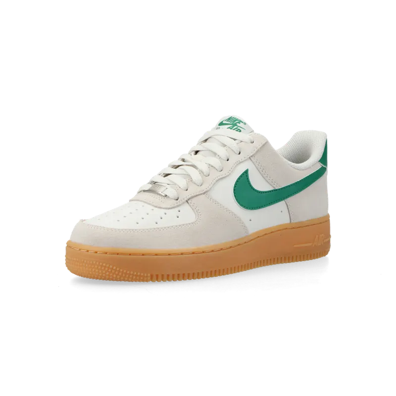 Nike Air Force 1 ’07 LV8 (beige / Green) – FQ8714-001