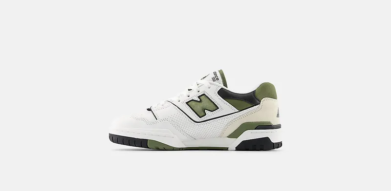 New Balance 550 “White / Dark Olivine” (BB550DOB)