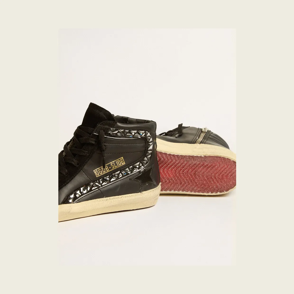Golden Goose Slide In Leather With Black Star And Swarovski Crystal Flash (GWF00115.F005159.90100) (4)