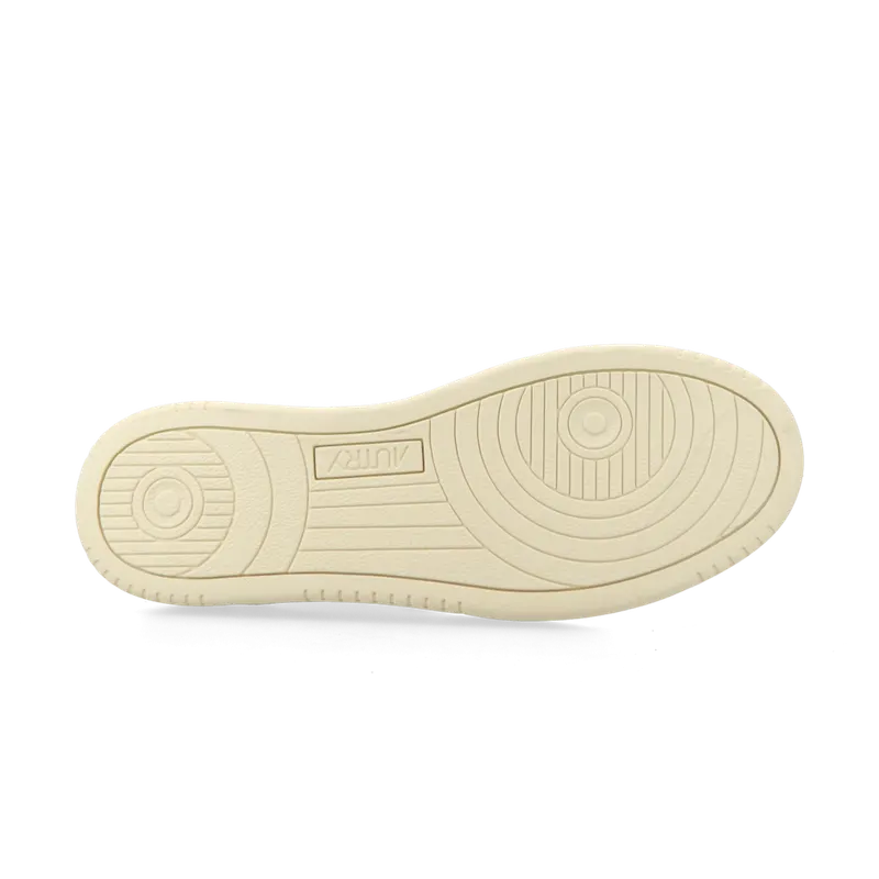 Autry Medalist Low (White / Brown) – AULMLL77