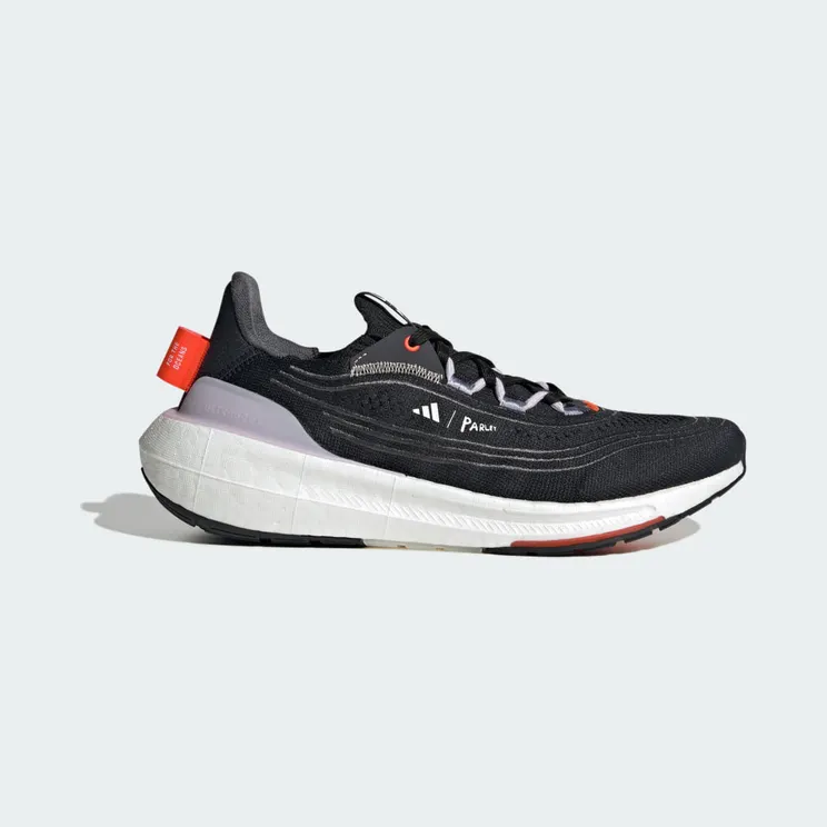 adidas Ultraboost Light Core Black / Cloud White / Grey Five (GY9358)