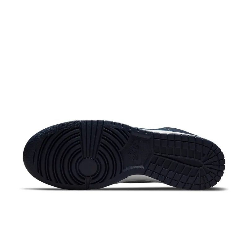 Nike Dunk High “Championship Navy” (DD1399-104)