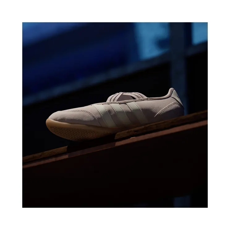 adidas-barreda KJ2254