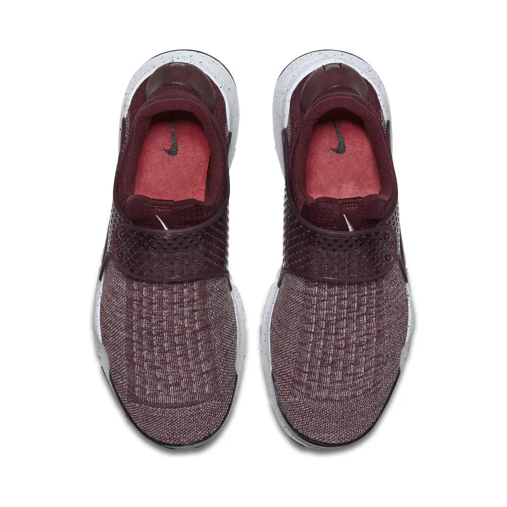 Nike Sock Dart SE Premium Night Maroon Night Maroon/Night Maroon (859553-600)