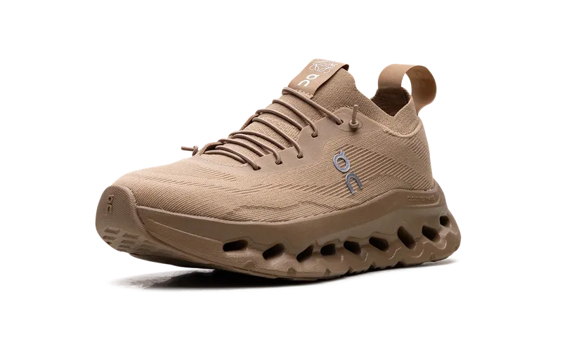 On Running Cloudtilt “LOEWE Dark Sand” (3WD30313505)