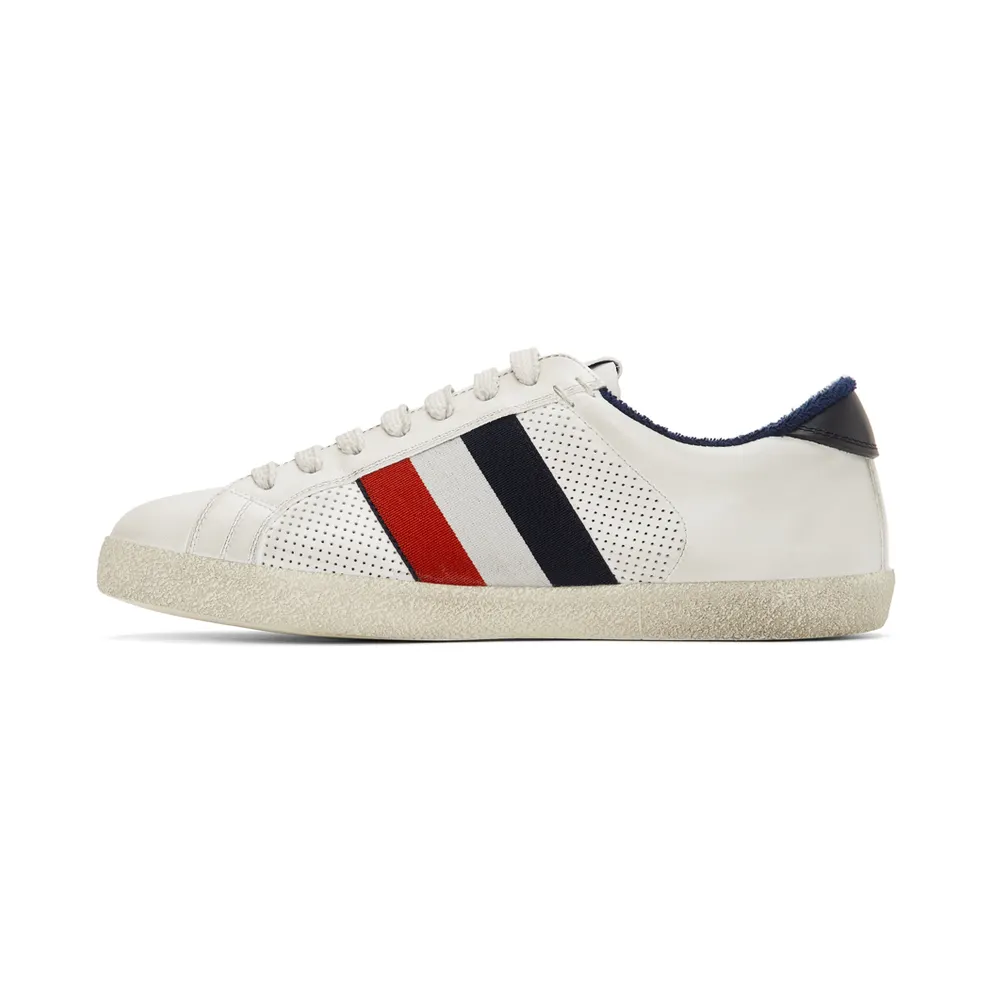 Moncler White Montreal (4M713 – 00 – 02S7X)