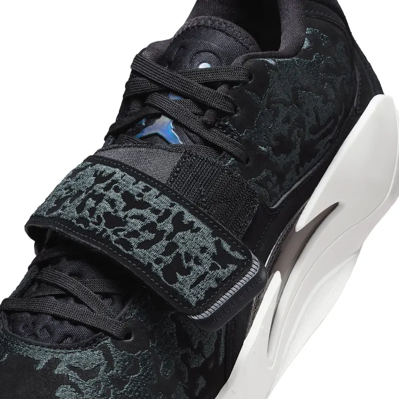 Jordan Zion 3 SE M.U.D. Ash (FN1714-002)