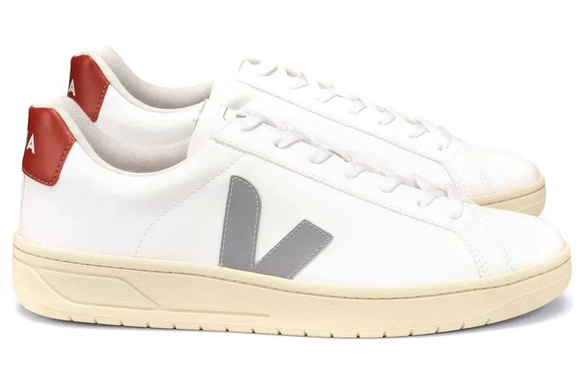veja-sneaker UC072494