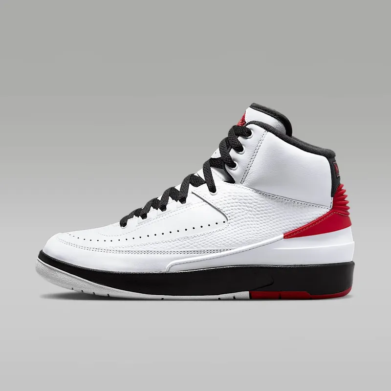 Jordan 2 Retro Chicago (2022) “White / Black / Varsity Red” (DX4400-106)