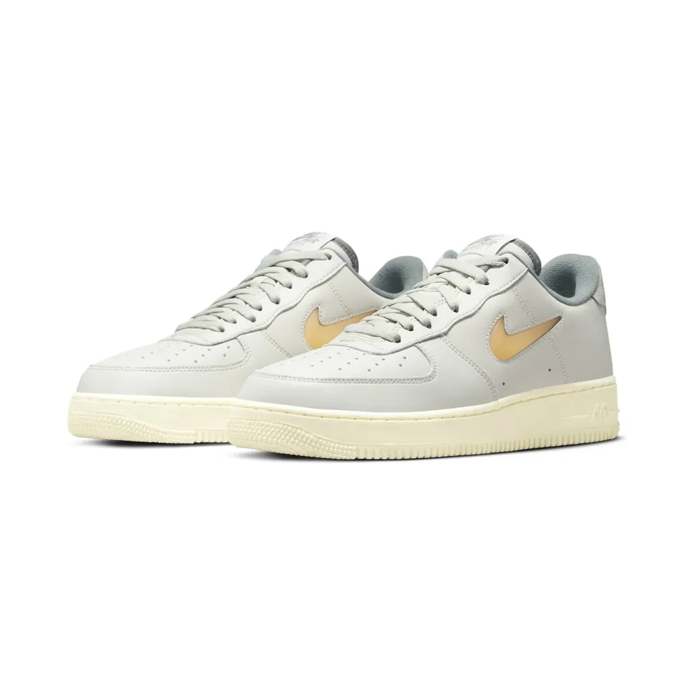 Nike Air Force 1 ’07 LX Grey (DC8894-001)