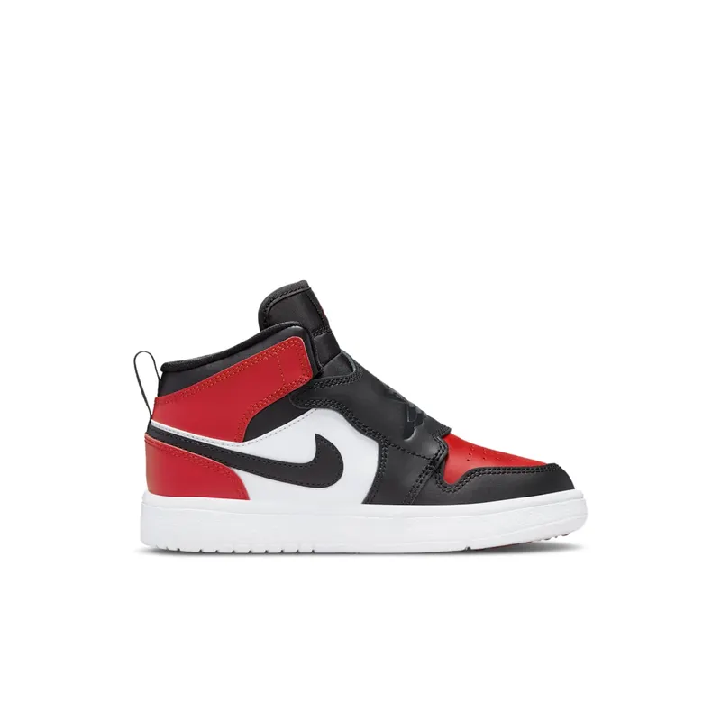 Sky Jordan 1 Younger Kids’ Black (BQ7197-016)
