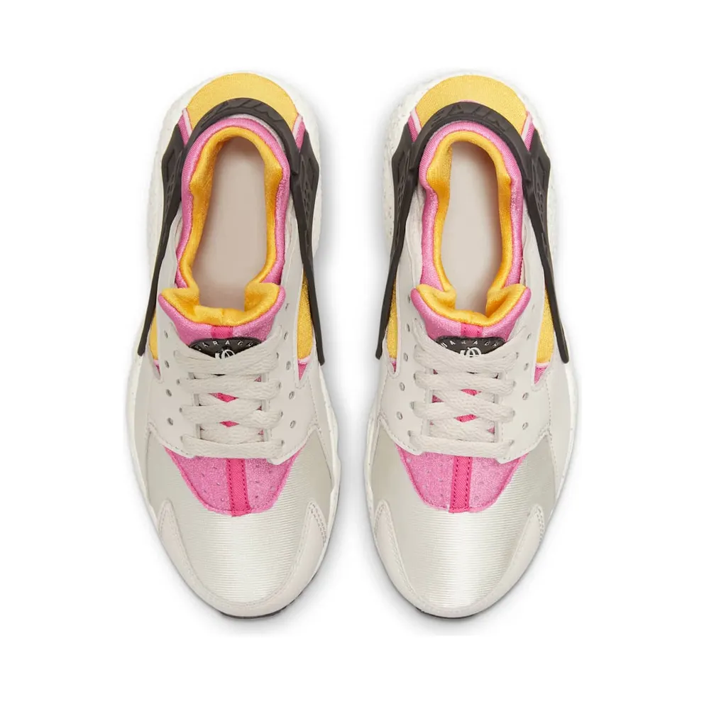 Grade School Nike Huarache Run “LIGHT PONE PINK” (654275-043)