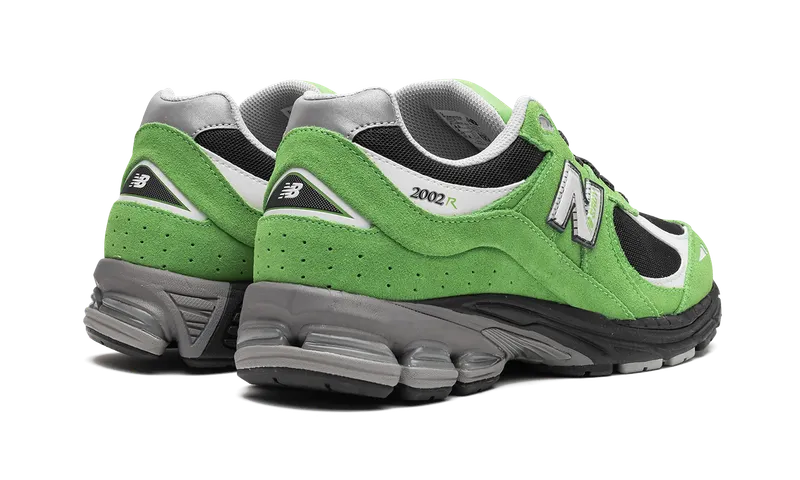 New Balance 2002R “Good Vibes Pack – Green Apple” (M2002RGZ)