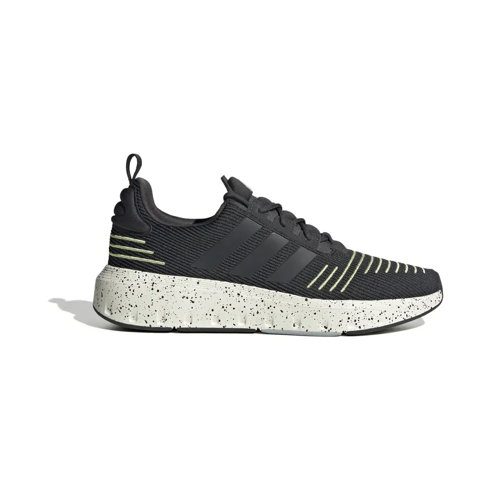 Adidas Swift Run Black (IG4707)