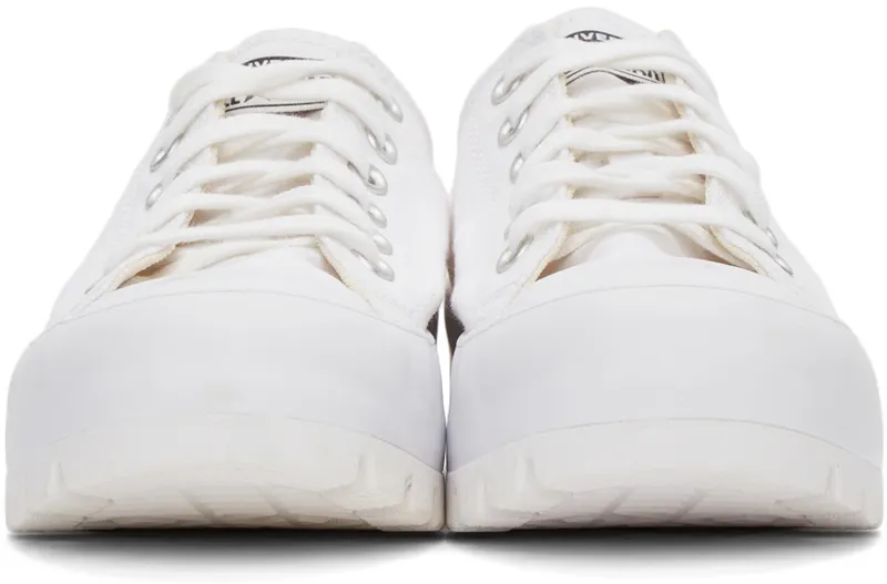 Converse White Chuck Taylor All Star Lugged OX Low Sneakers (567680C)