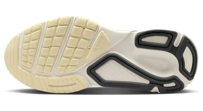 nike-structure HQ3048-002