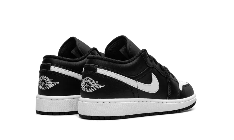 Jordan 1 Low GS “Black Summit White” (553560-043)