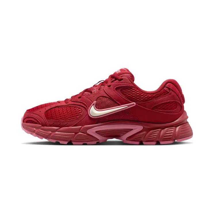 Nike V5 RNR “Team Crimson / Peony / Soft Pearl” (II6294-602)