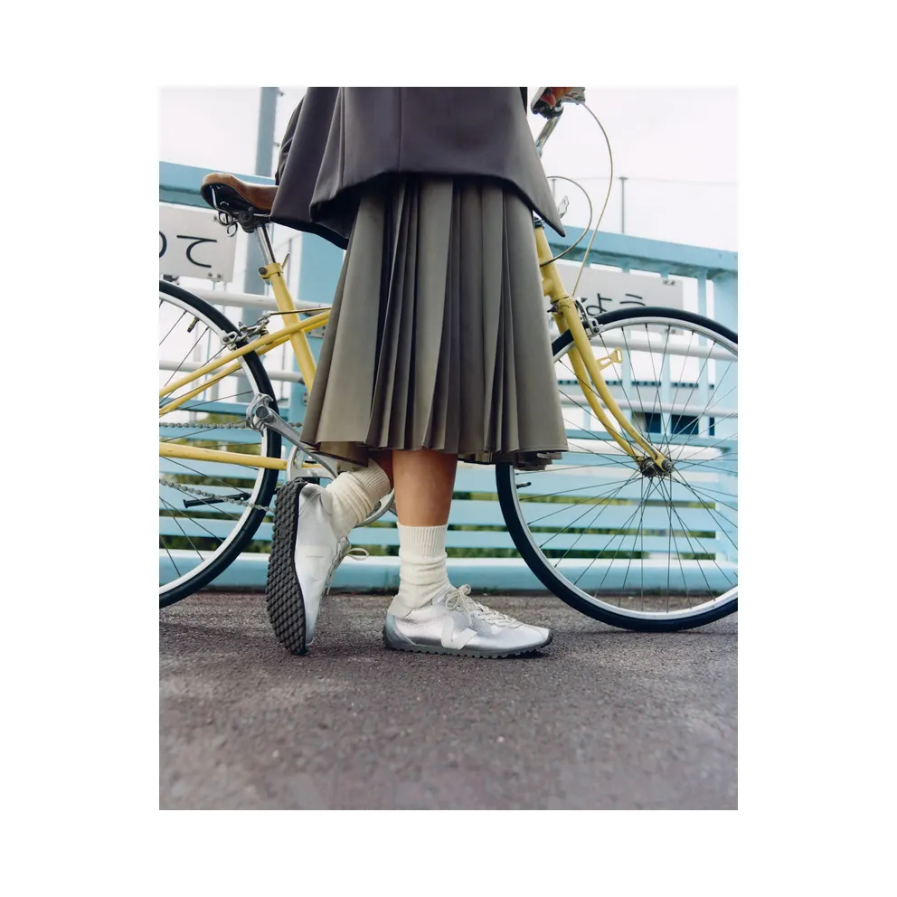Veja Cateyes Leather Silver/ White (EQ0221906A)