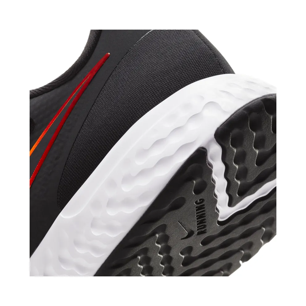 Nike Revolution 5 “Black / Total Orange / Gym Red / Dark Smoke Grey” (BQ3204-014)