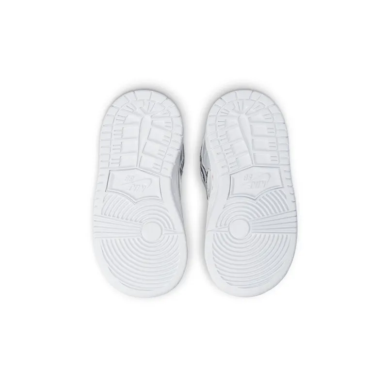 Nike SB Dunk Low Oski (TD) (DJ3759-105)