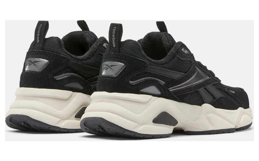 reebok-charge-run 100262372