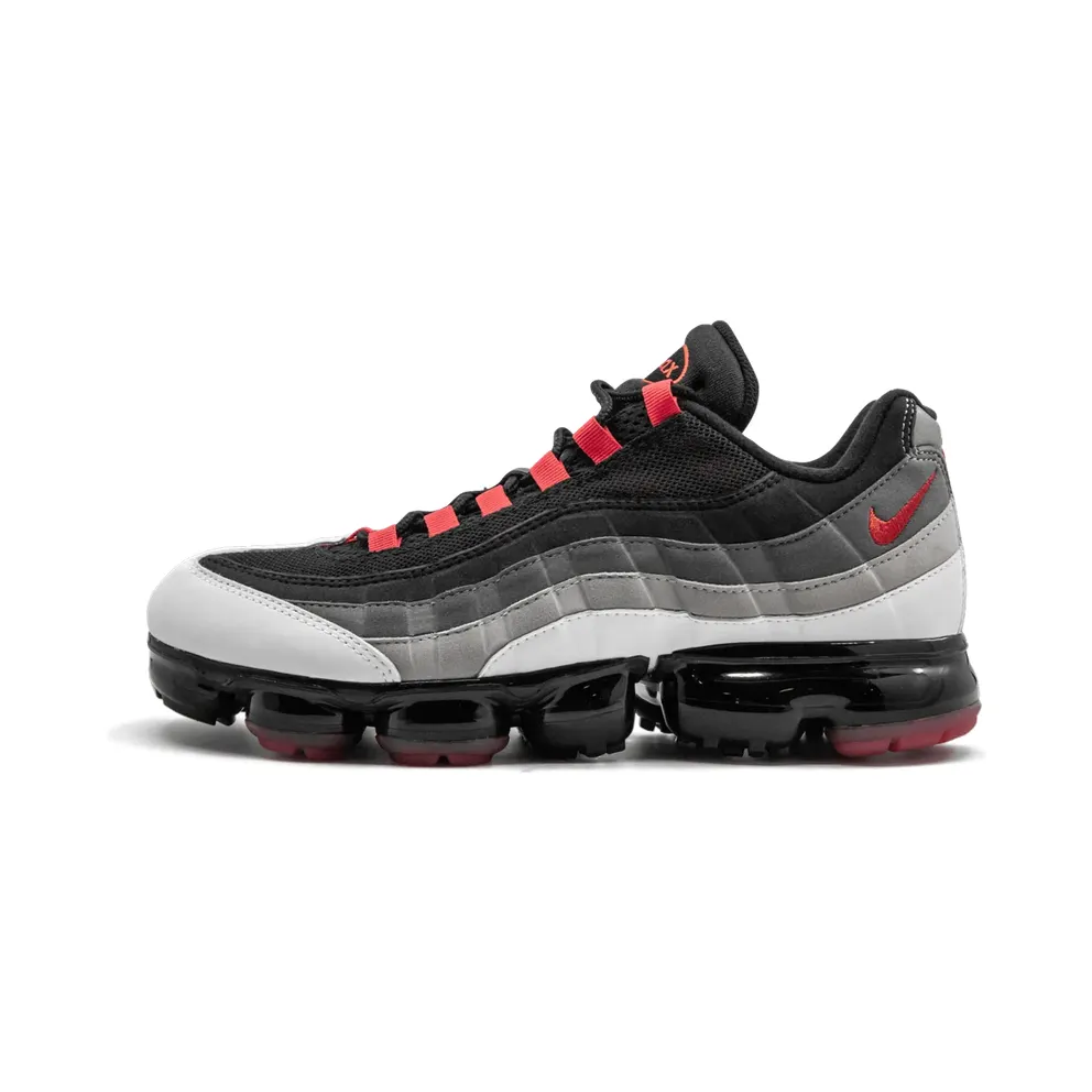 Nike ‘Air VaporMax’ – Black (AJ7292)